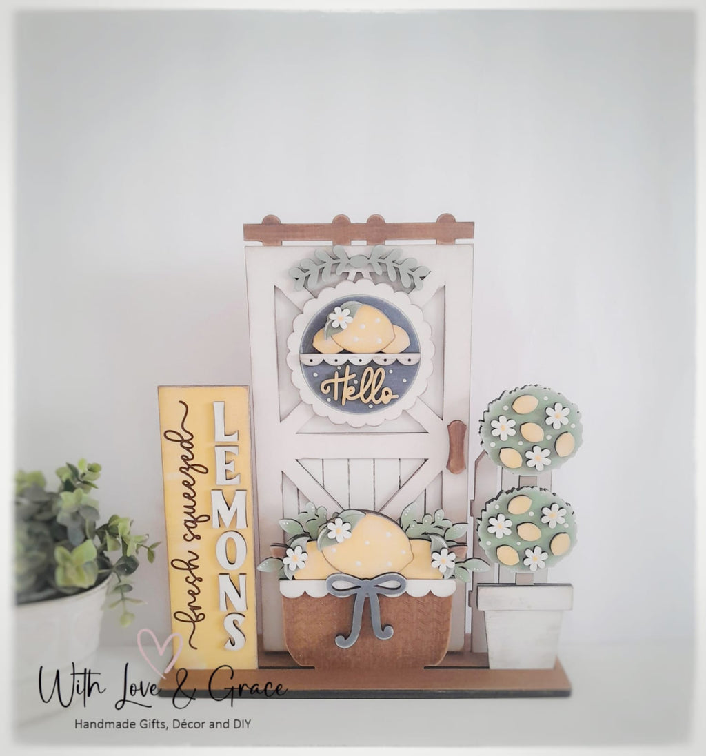 Lemon Fresh Barn Door Interchangeable Décor Set