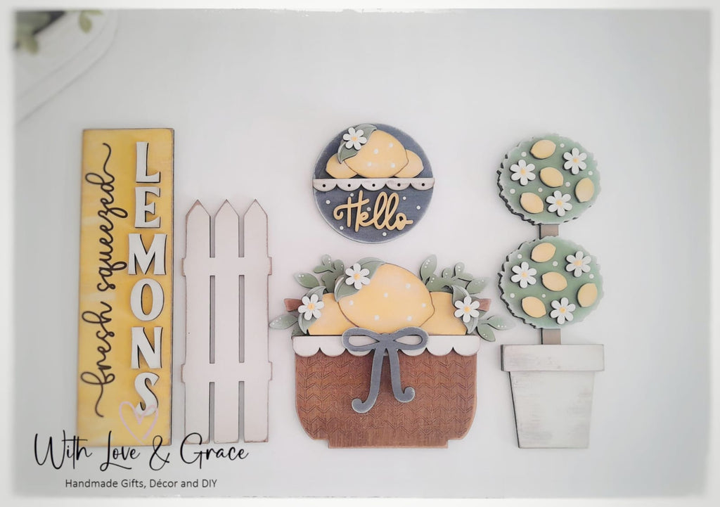 Lemon Fresh Barn Door Interchangeable Décor Set