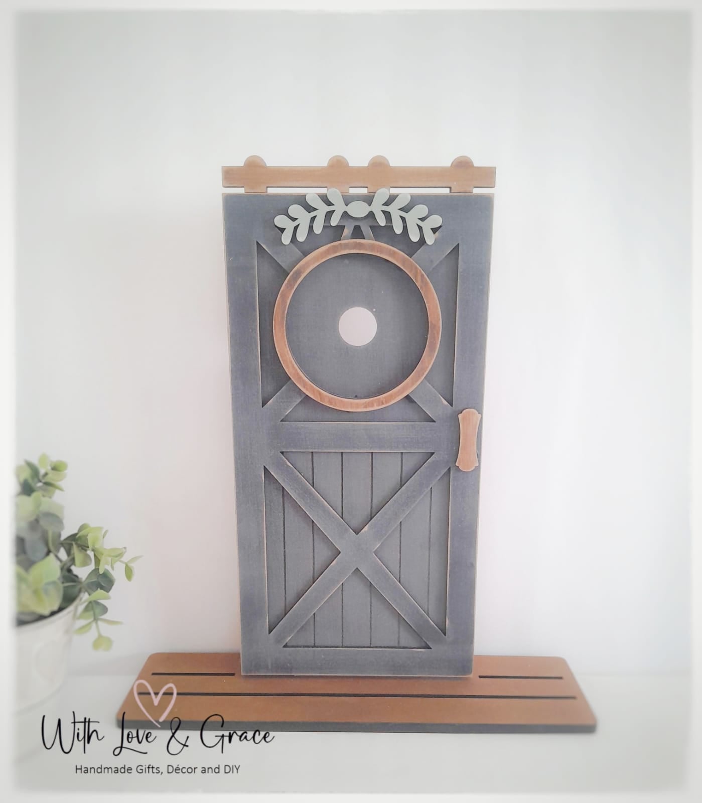Barn Door with Stand Black (Interchangeable)