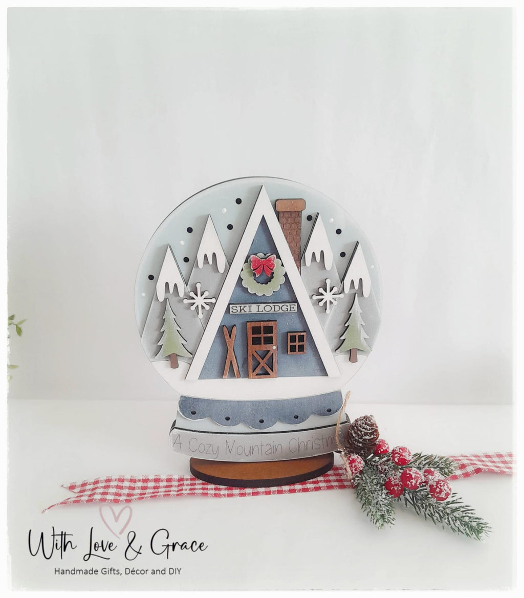 Cozy Mountain Lodge Snow Globe