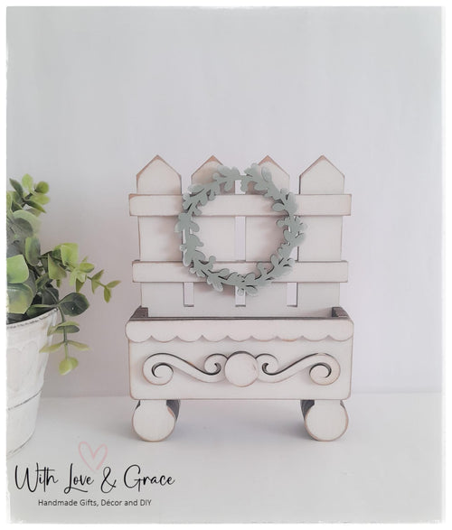 Cottage Drawer – Picket Fence