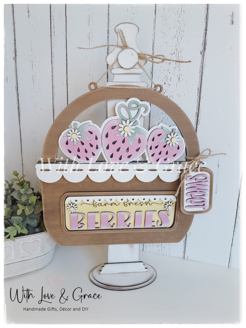 Strawberry Interchangeable Insert for Truck / Basket / Bread Board / Camper
