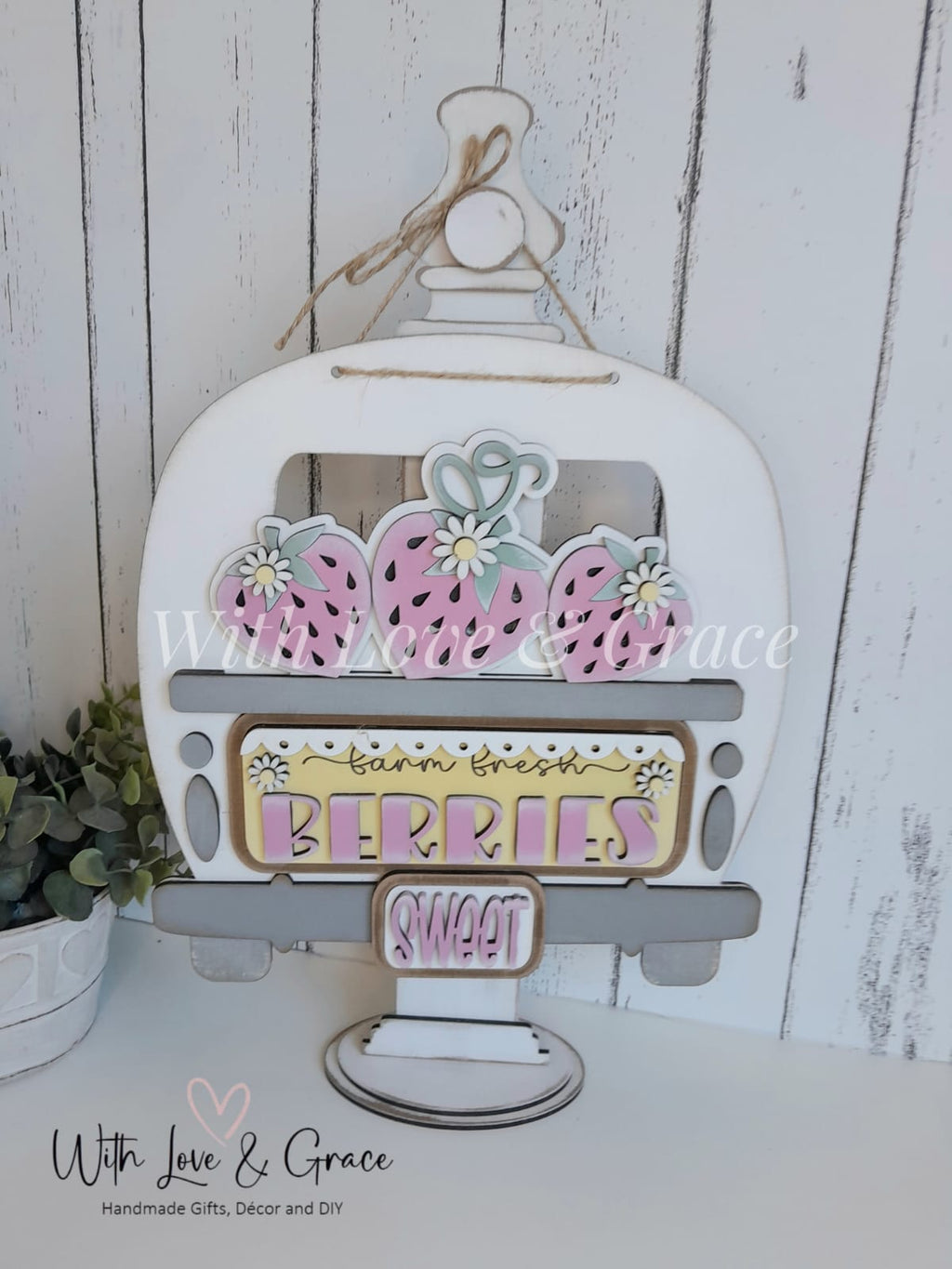 Strawberry Interchangeable Insert for Truck / Basket / Bread Board / Camper