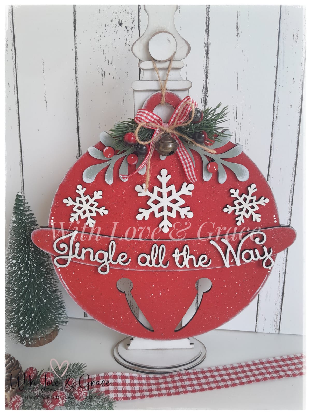 Door Hanger 25.4cm - Vintage Christmas Jingle Bell