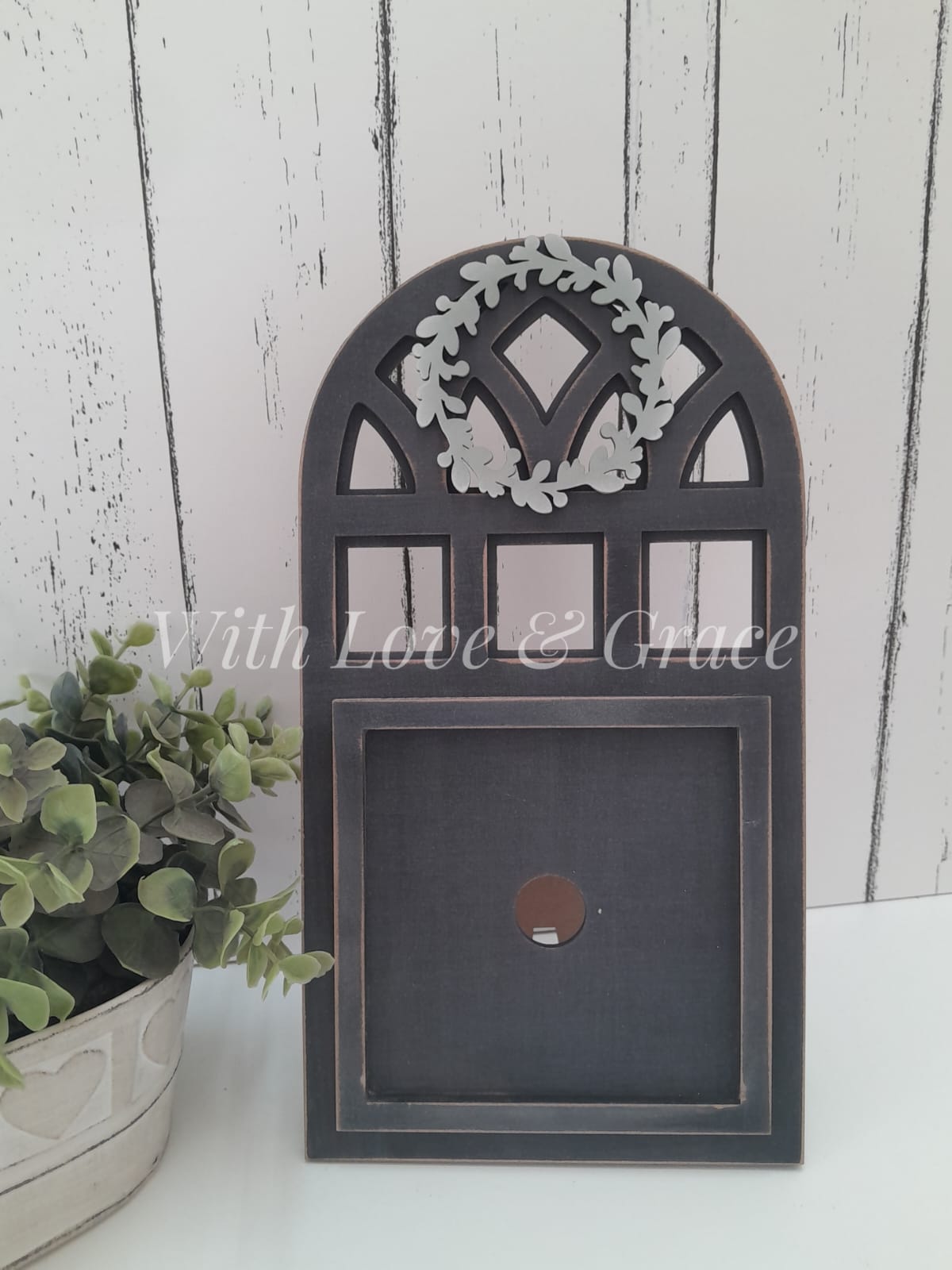 Arch Window Frame Interchangeable (10.8cm inserts)