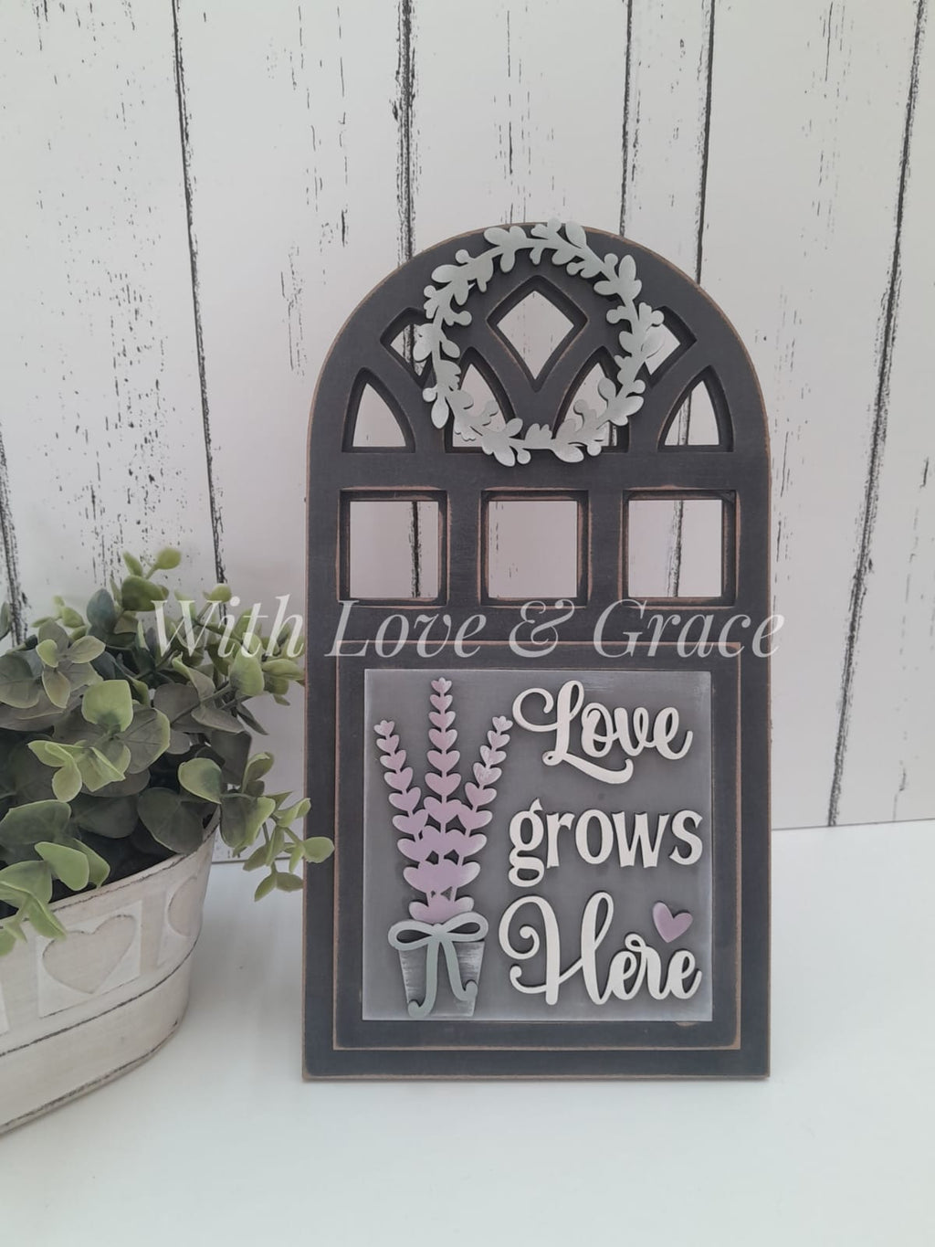 Arch Window Frame Interchangeable (10.8cm inserts)