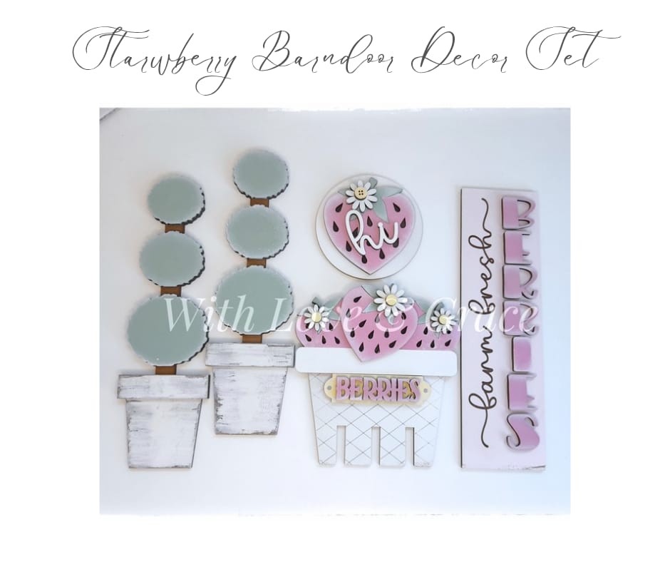 Strawberry Barn Door Interchangeable Décor Set