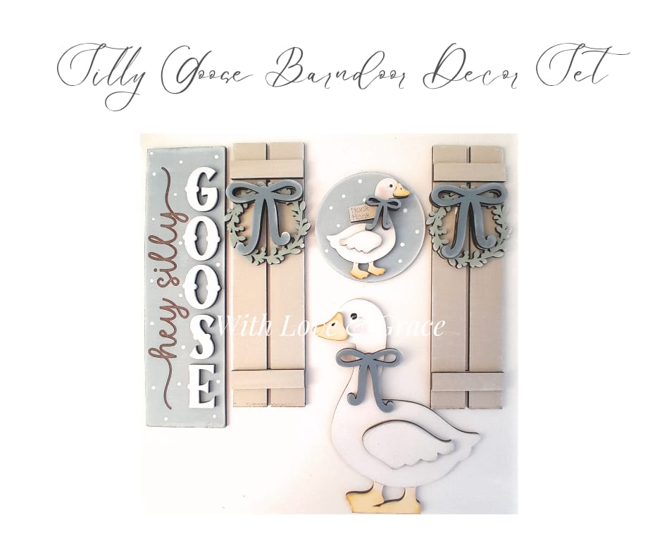 Silly Goose Barn Door Interchangeable Décor Set